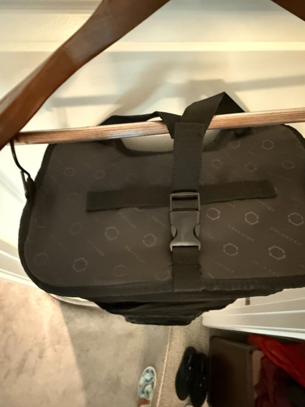 Nomatic Travel Laundry Bag and Solgaard Travel Closet Compression Organizer - Picture 11 of 16